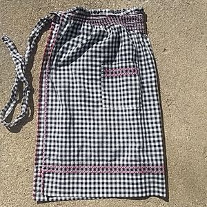 Vintage Apron farmhouse buffalo plaid